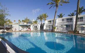 Plus Fariones Apartaments