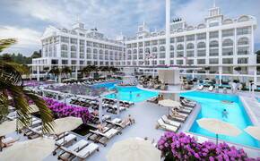 Sunthalia Hotels & Resort