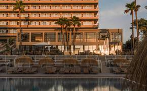 Caramelo Calvia Beac