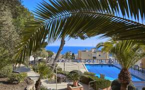 MLL BLUE BAY