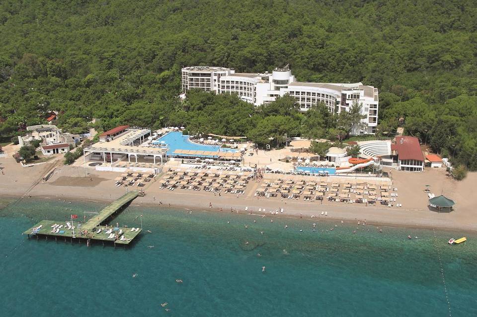 Perre La Mer Hotel Resort & Spa